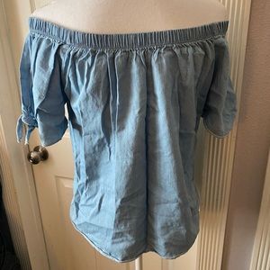 Woman's off shoulder denim top